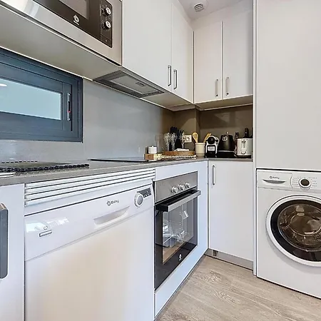 Hanami Luxury Connecta * Естепона