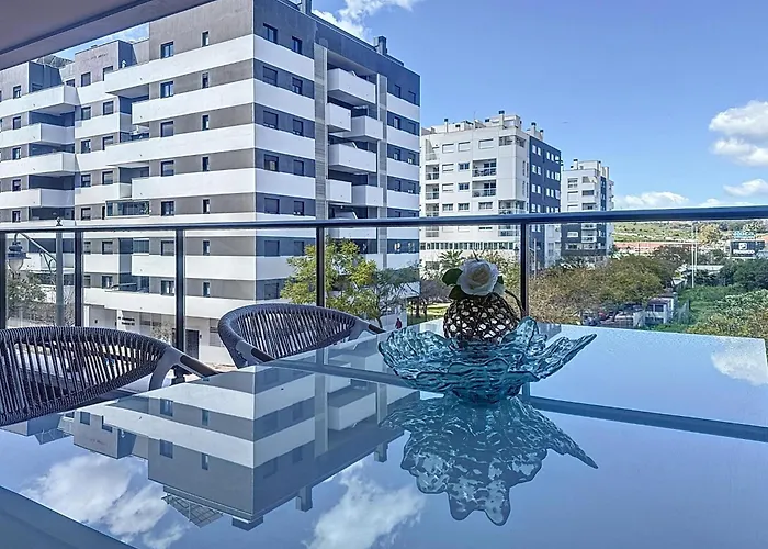 Hanami Luxury Connecta 에스테포나