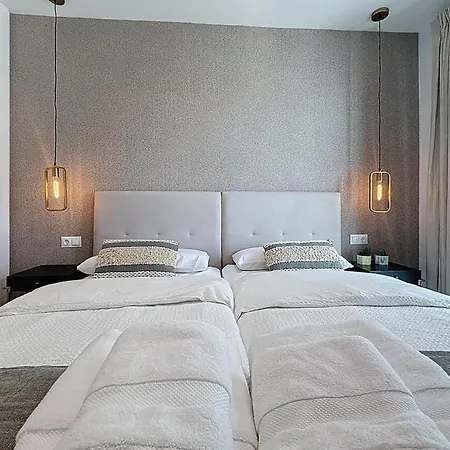 Hanami Luxury Connecta Estepona