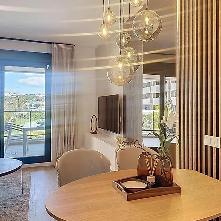 Hanami Luxury Connecta *